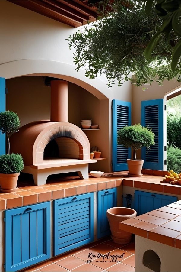 OUTDOOR KITCHEN DESIGNS